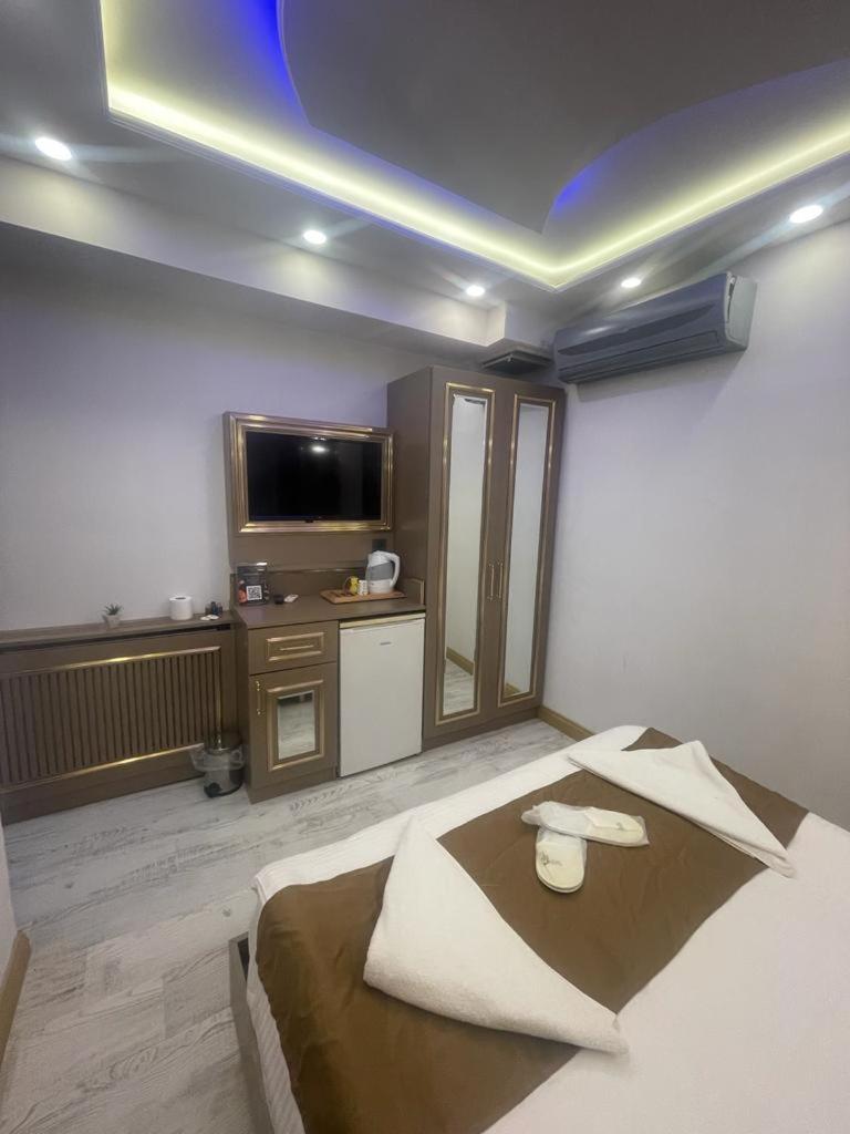 Moonlight Suit Hotel Taksim Istanboel Buitenkant foto