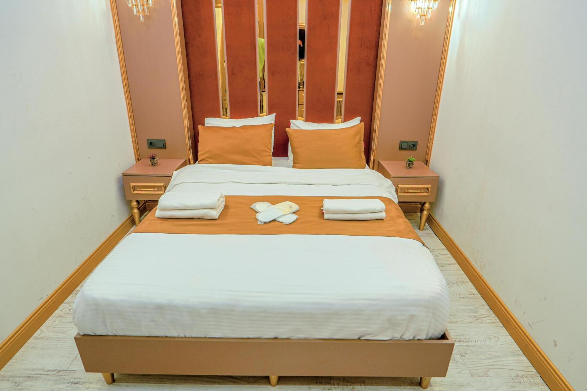 Moonlight Suit Hotel Taksim Istanboel Buitenkant foto