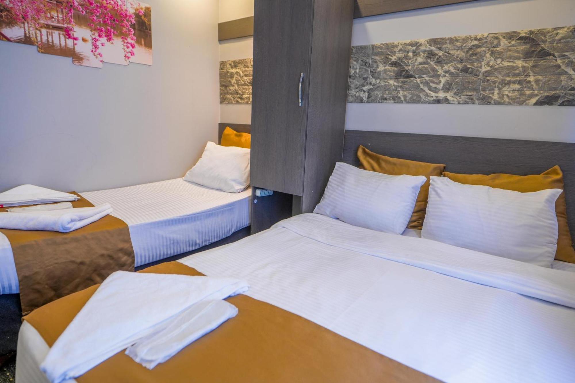 Moonlight Suit Hotel Taksim Istanboel Buitenkant foto