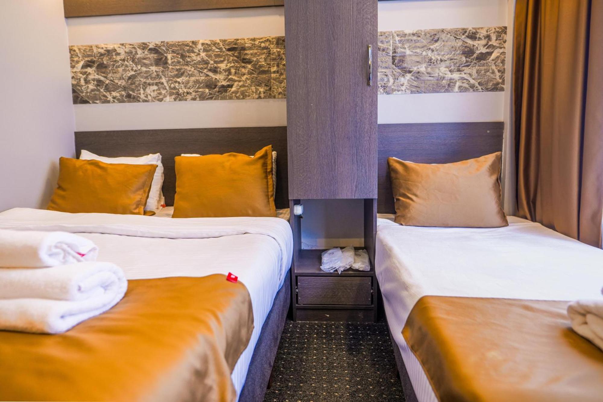 Moonlight Suit Hotel Taksim Istanboel Buitenkant foto